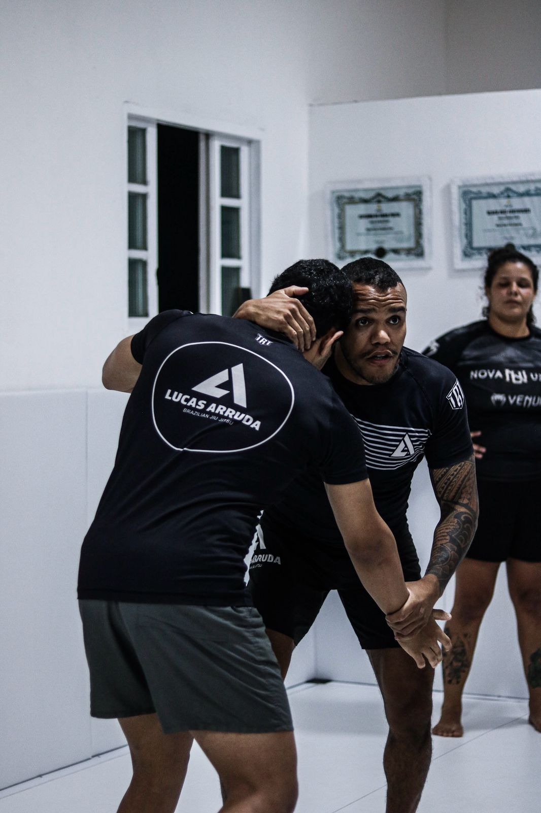 Aula no tatame da BAZE Academy Barra de São João